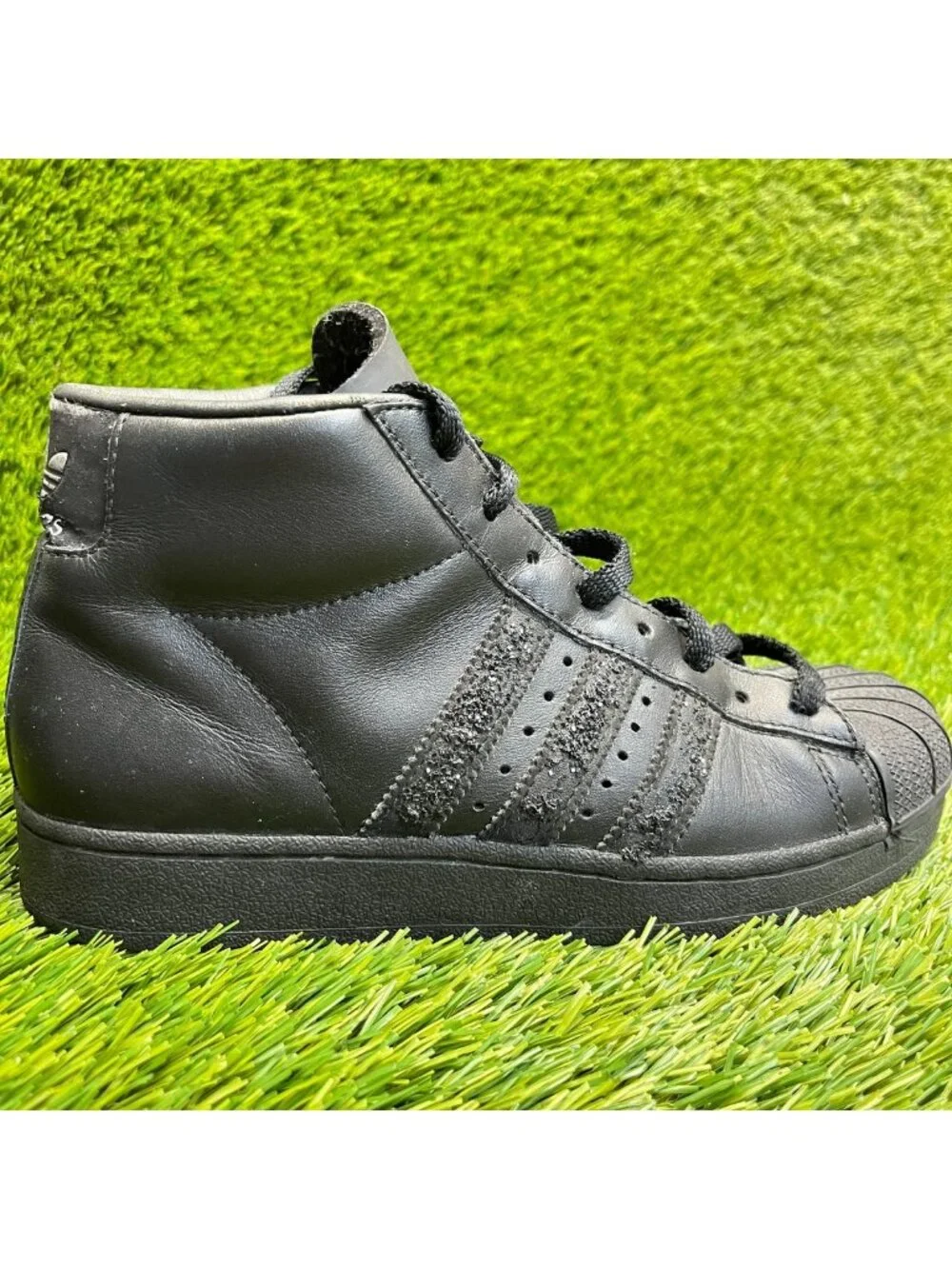 Adidas Pro Model Boys Size 5Y Triple Black Athletic Leather Shoes Sneakers
